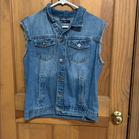 Nasty Gal Denim Vest with Metallic Accents - Picture 2 of 3